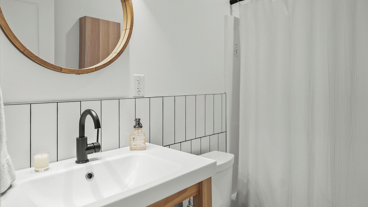 Photo of Bathroom in Garden Valley