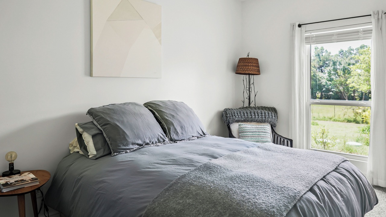 Photo of Bedroom in Garden Valley