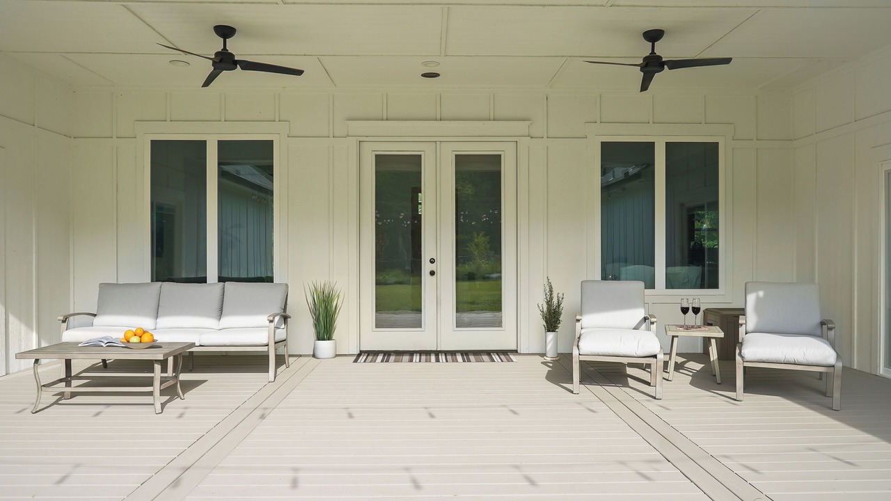 Photo of Patio Balcony in Garden Valley