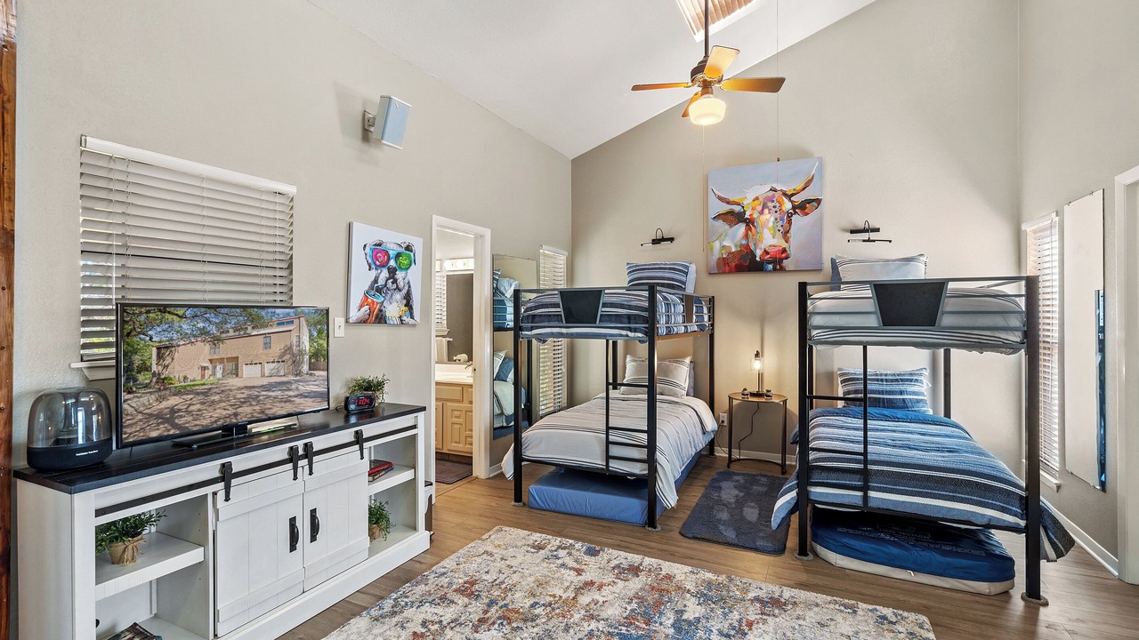 Photo of Bedroom in Eagle Ridge