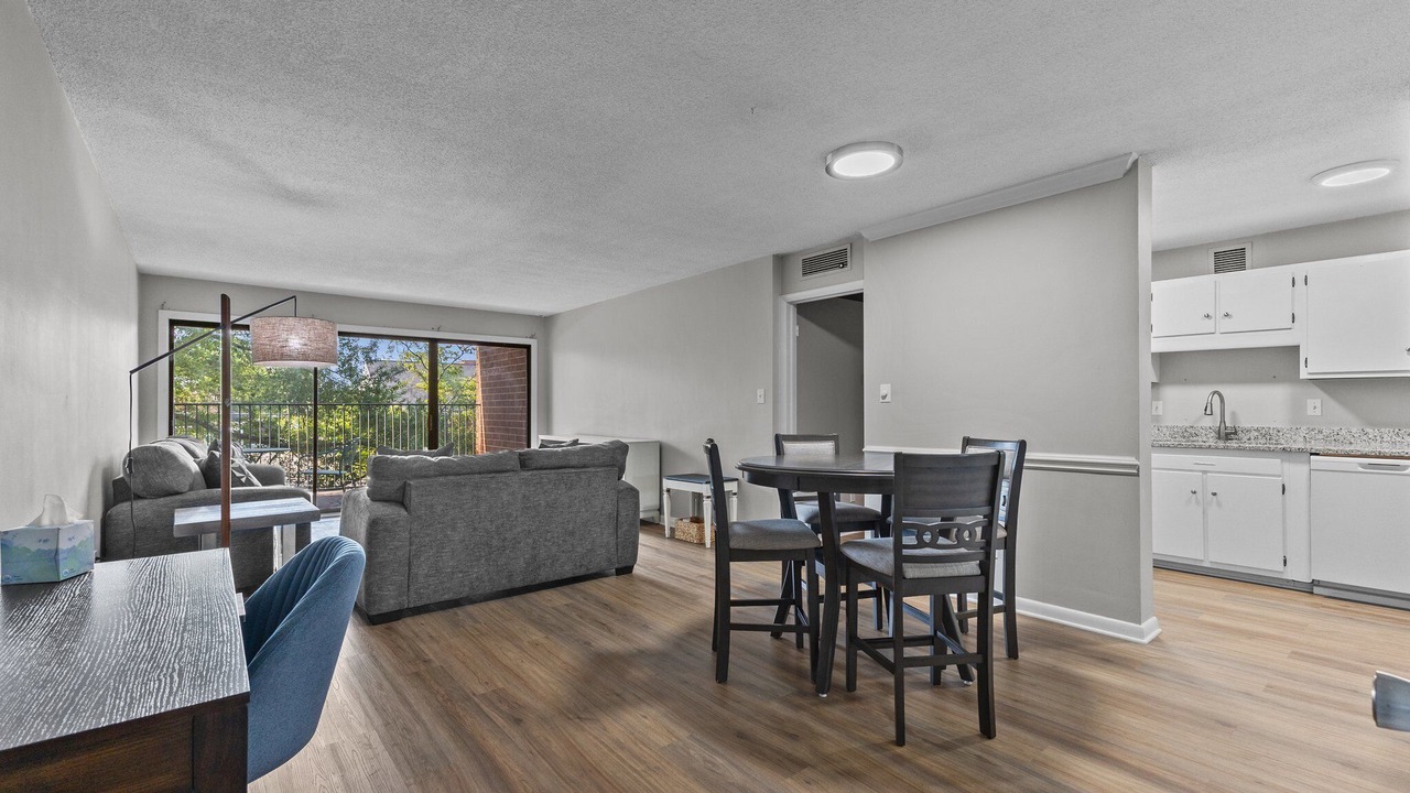 Photo of Livingroom in Terry Sanford