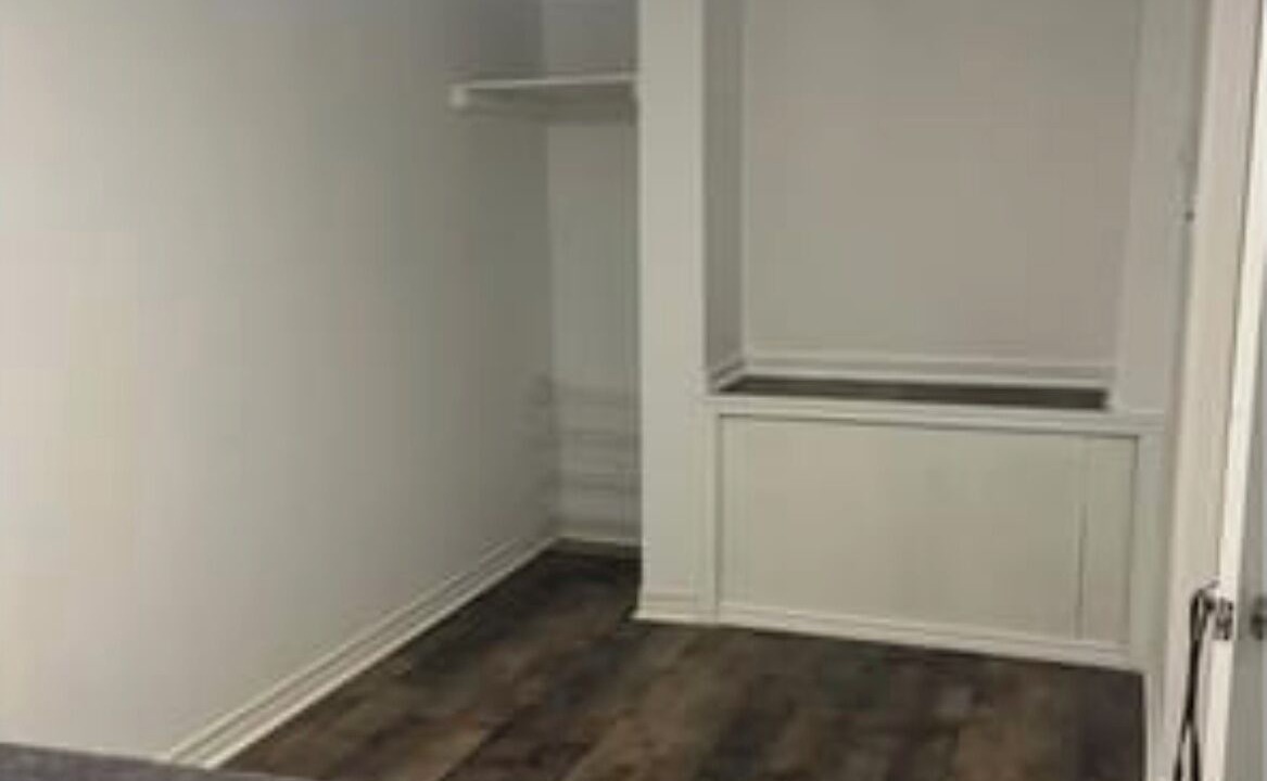 Photo of Bedroom in Montreal-Nord