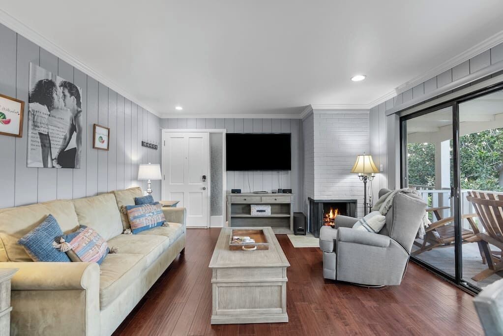 Photo of Livingroom in Vichy Springs