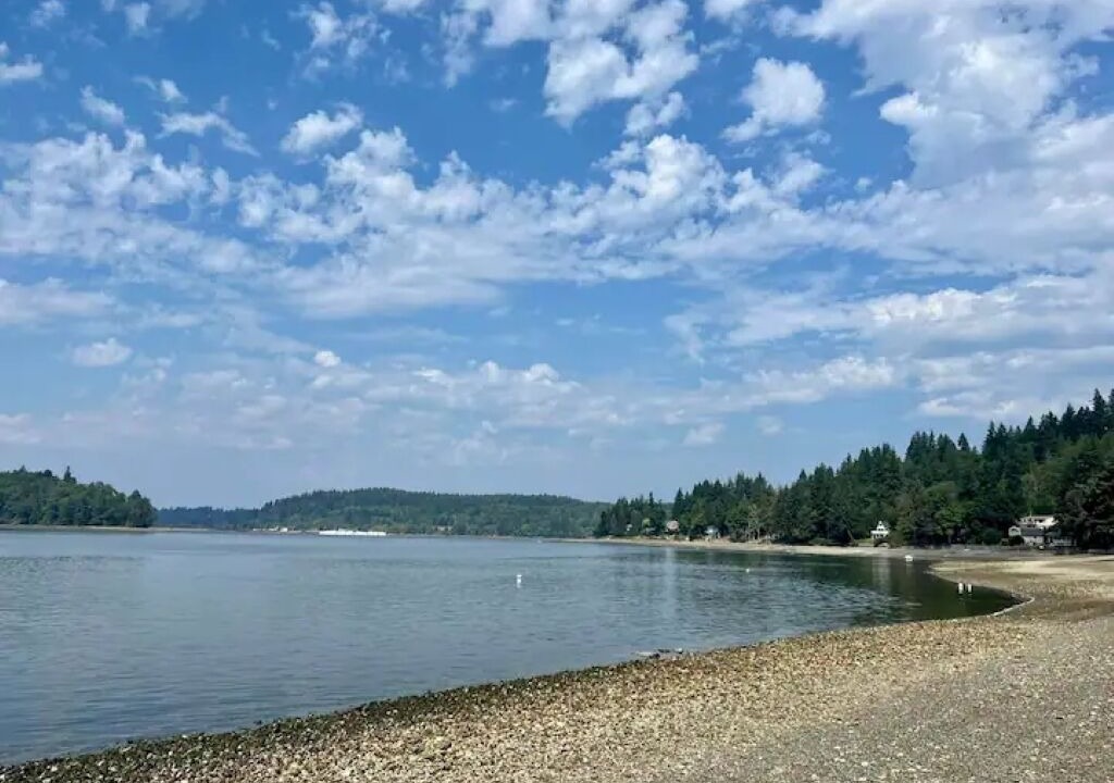 Photo of Others in Agate