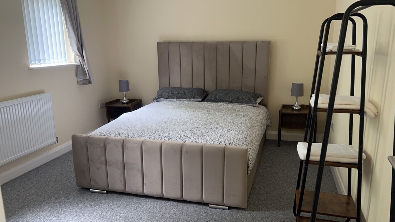 Photo of Bedroom in Burton on Trent