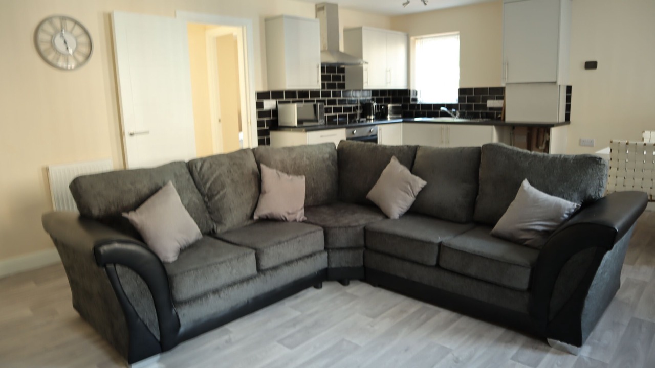 Photo of Livingroom in Burton on Trent