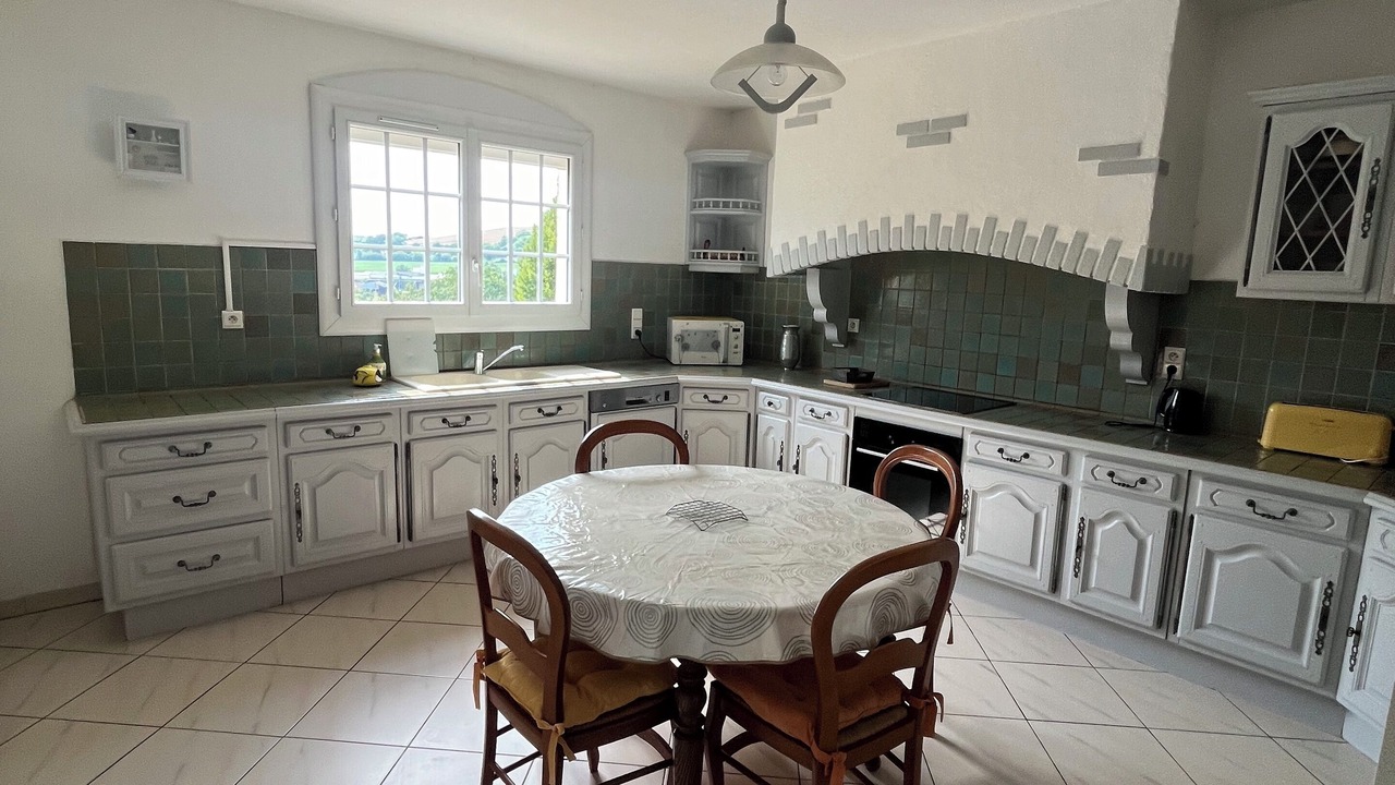 Photo of Kitchen in Antin