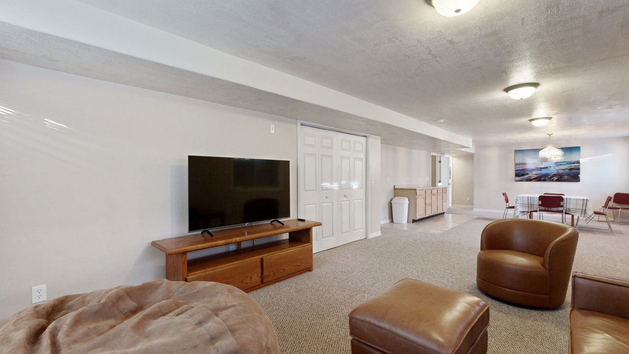 Photo of Livingroom in Clearfield