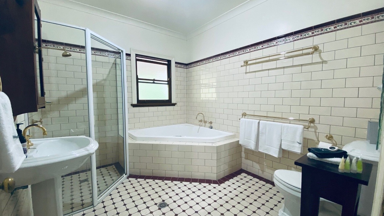 Photo of Bathroom in Upper Kangaroo River