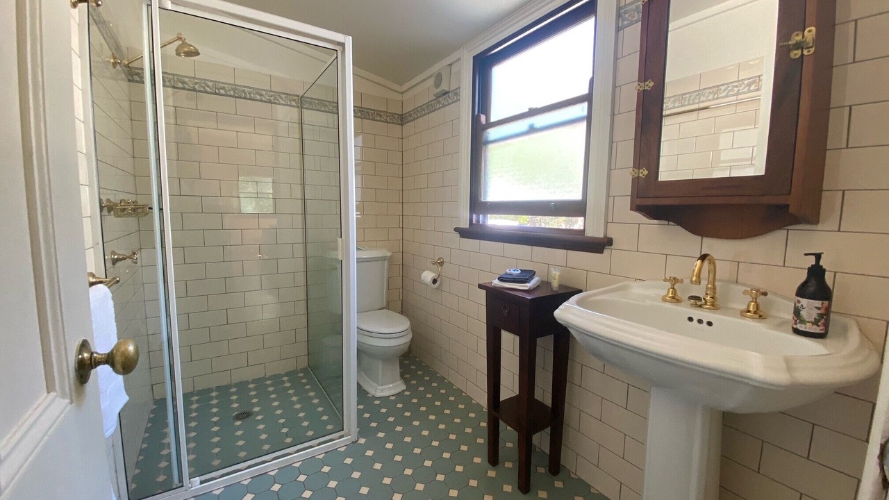 Photo of Bathroom in Upper Kangaroo River