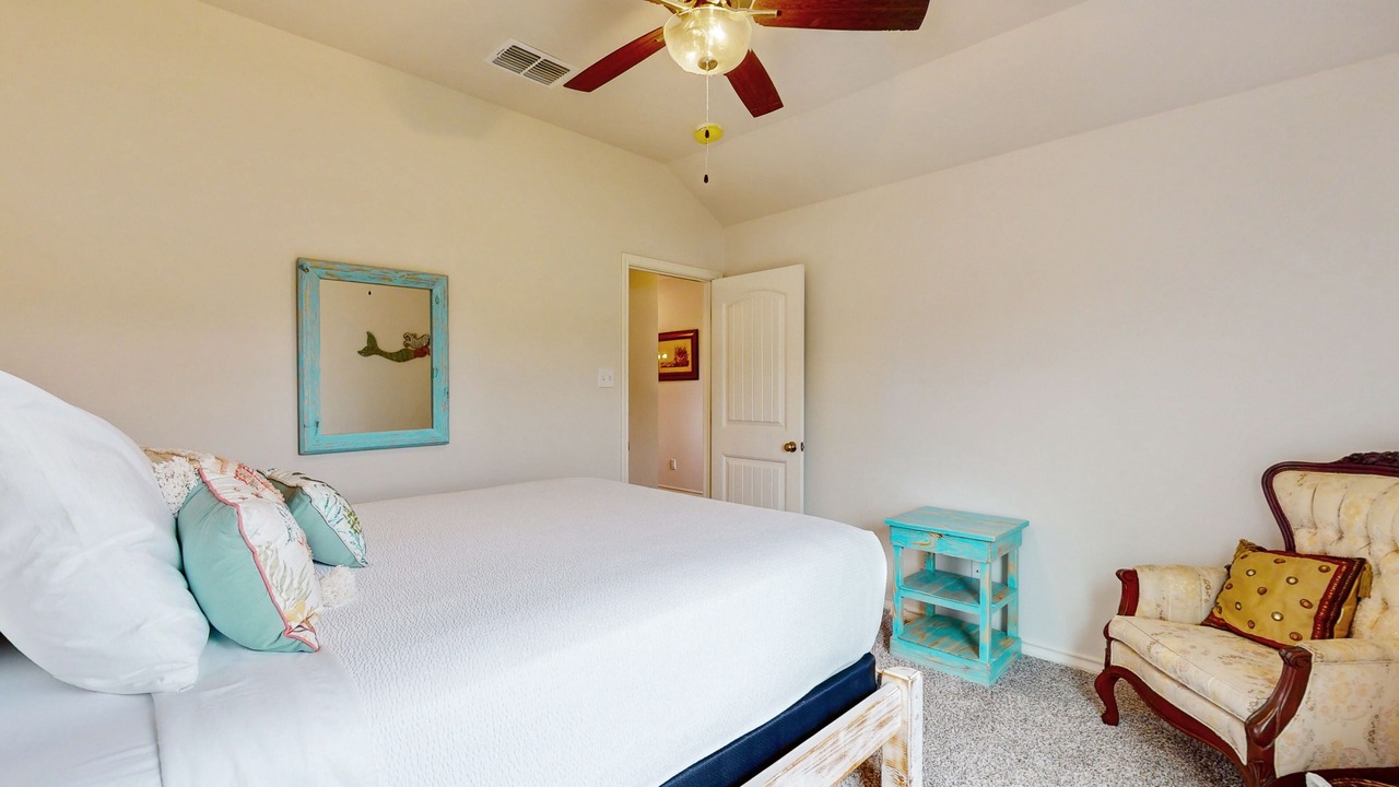 Photo of Bedroom in San Patricio County