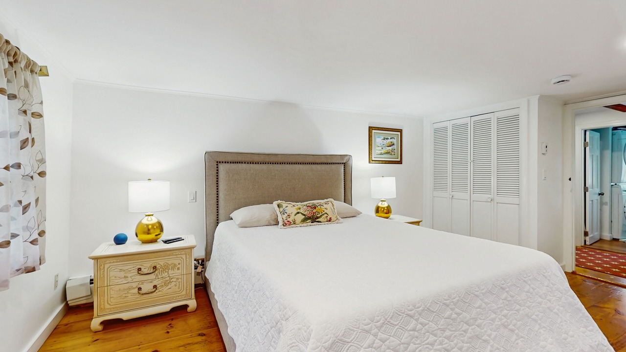 Photo of Bedroom in Marstons Mills
