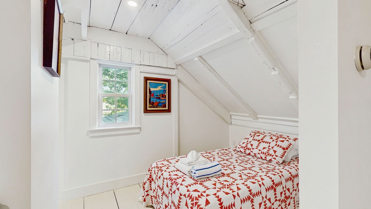 Photo of Bedroom in Marstons Mills