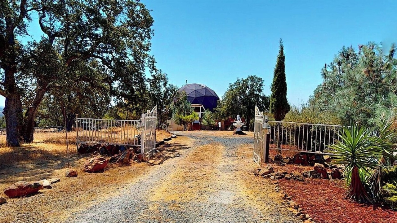 Photo of Outdoor in Coulterville