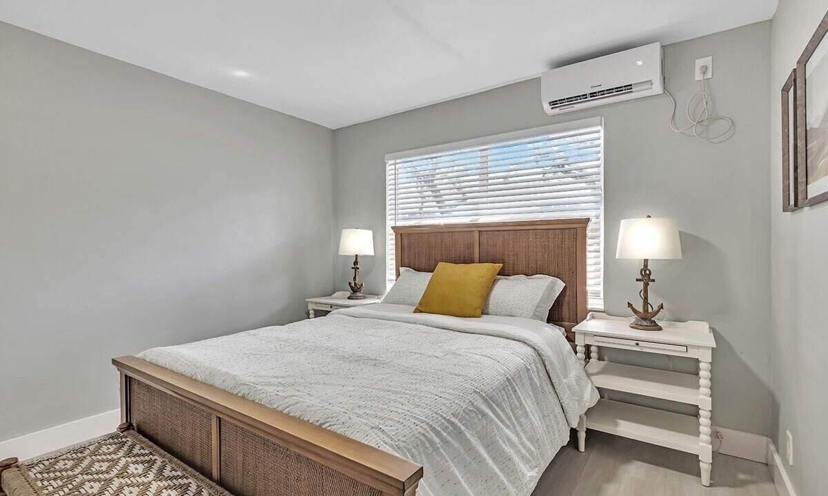 Photo of Bedroom in North Beach