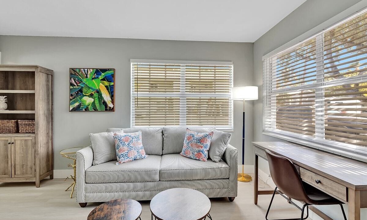 Photo of Livingroom in North Beach