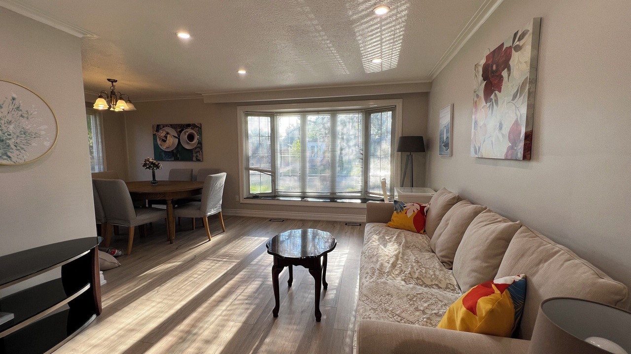 Photo of Livingroom in Tam O'Shanter-Sullivan