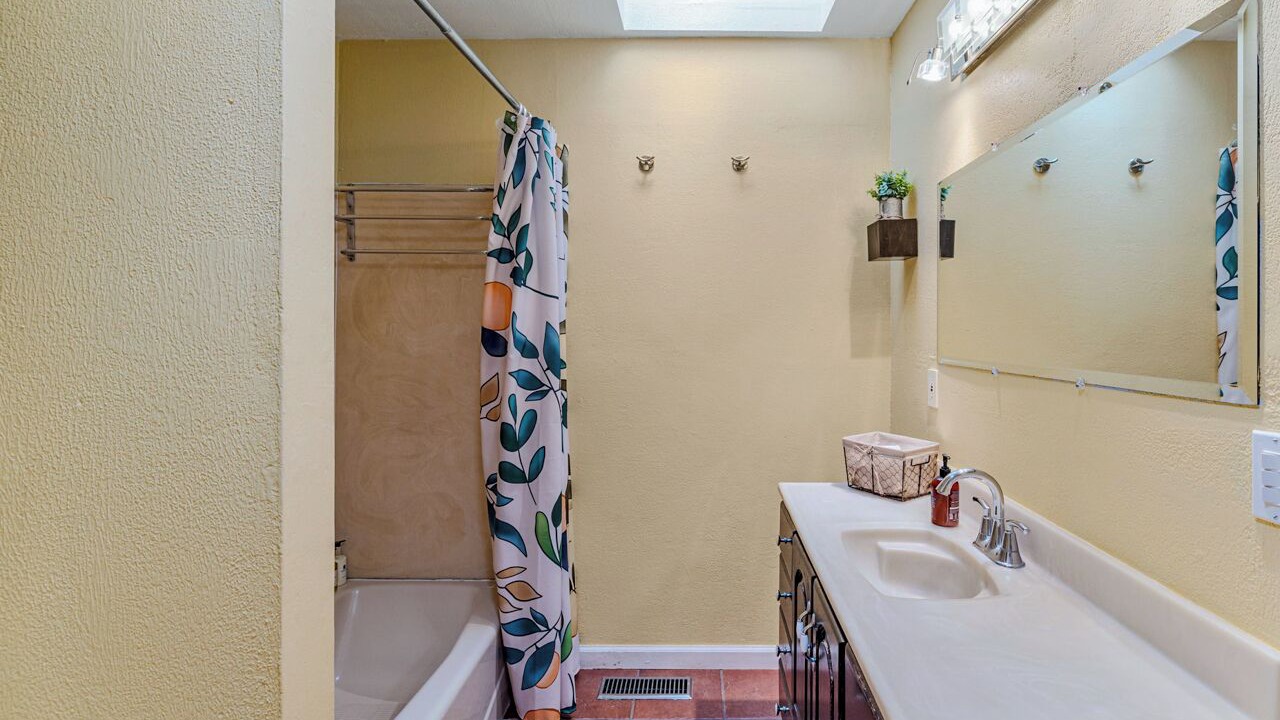 Photo of Bathroom in Kenwood