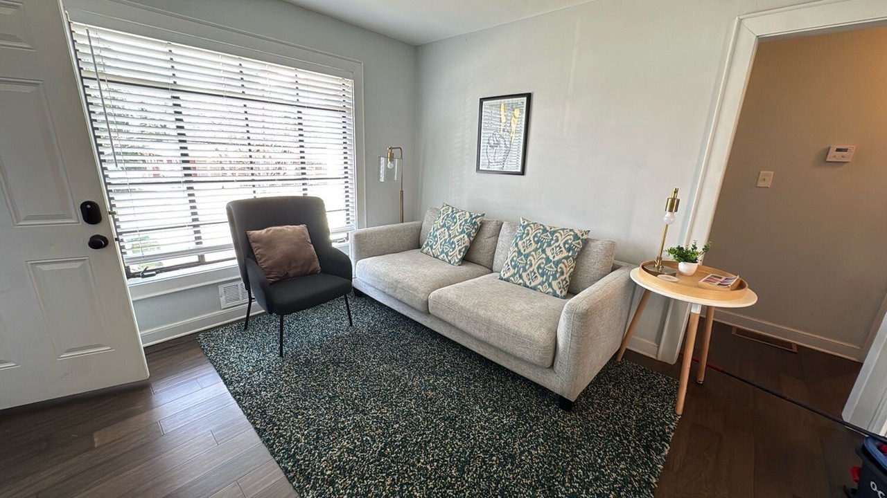 Photo of Livingroom in West End