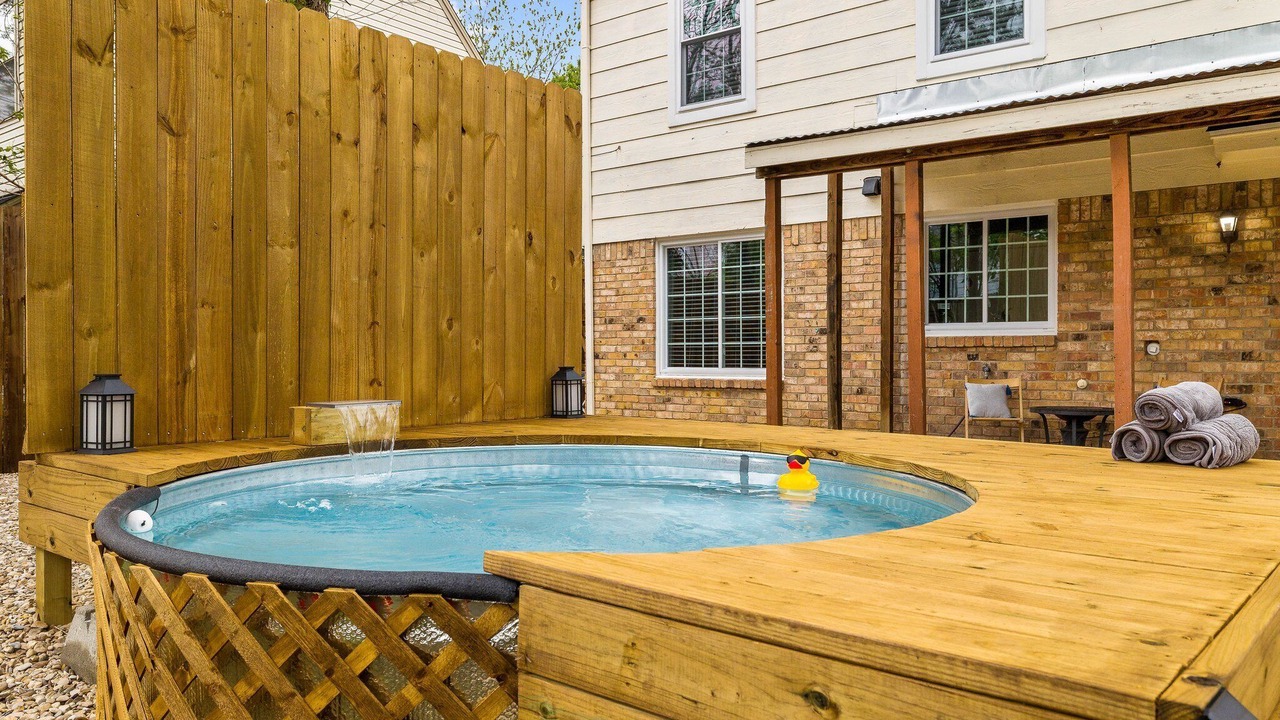 Photo of Outdoor in South Arlington