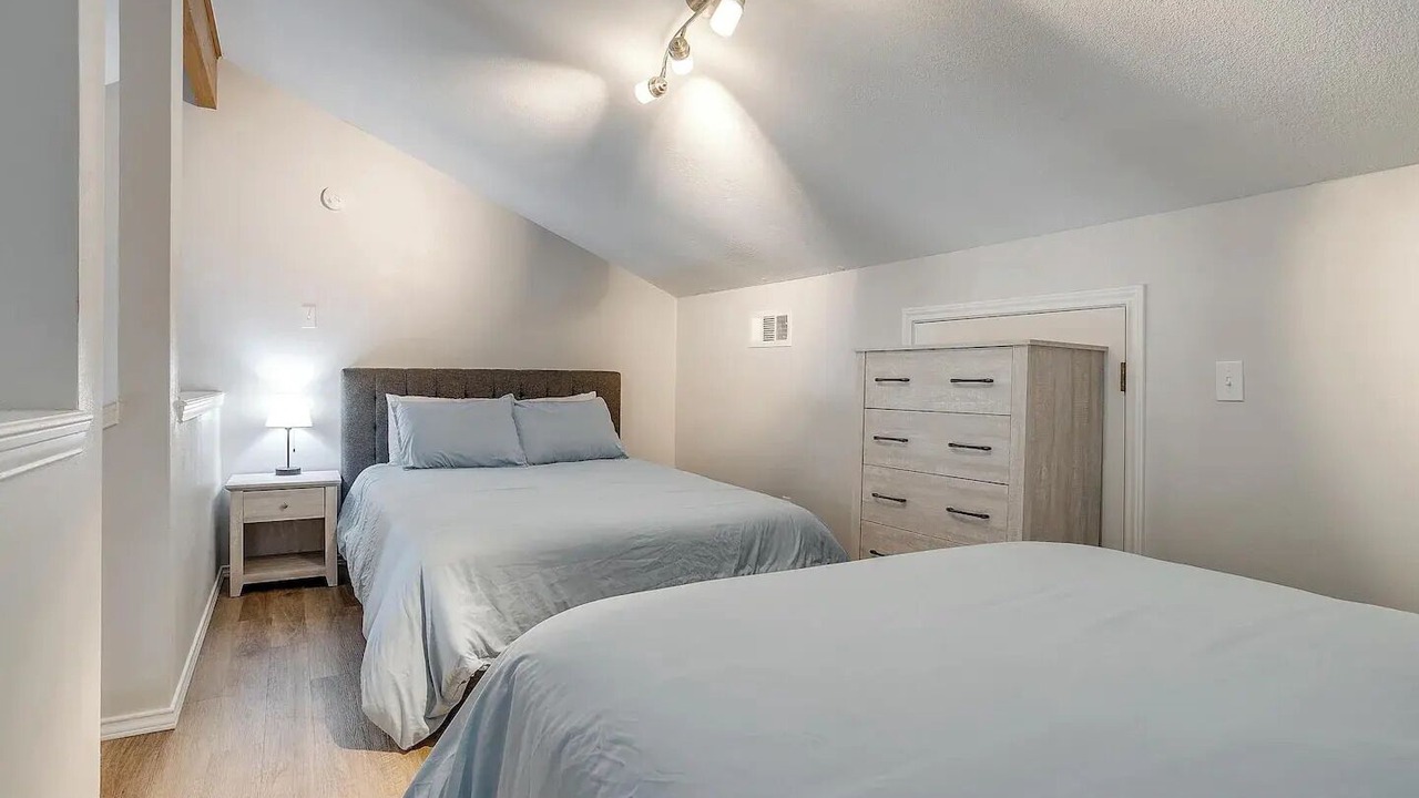 Photo of Bedroom in Granbury