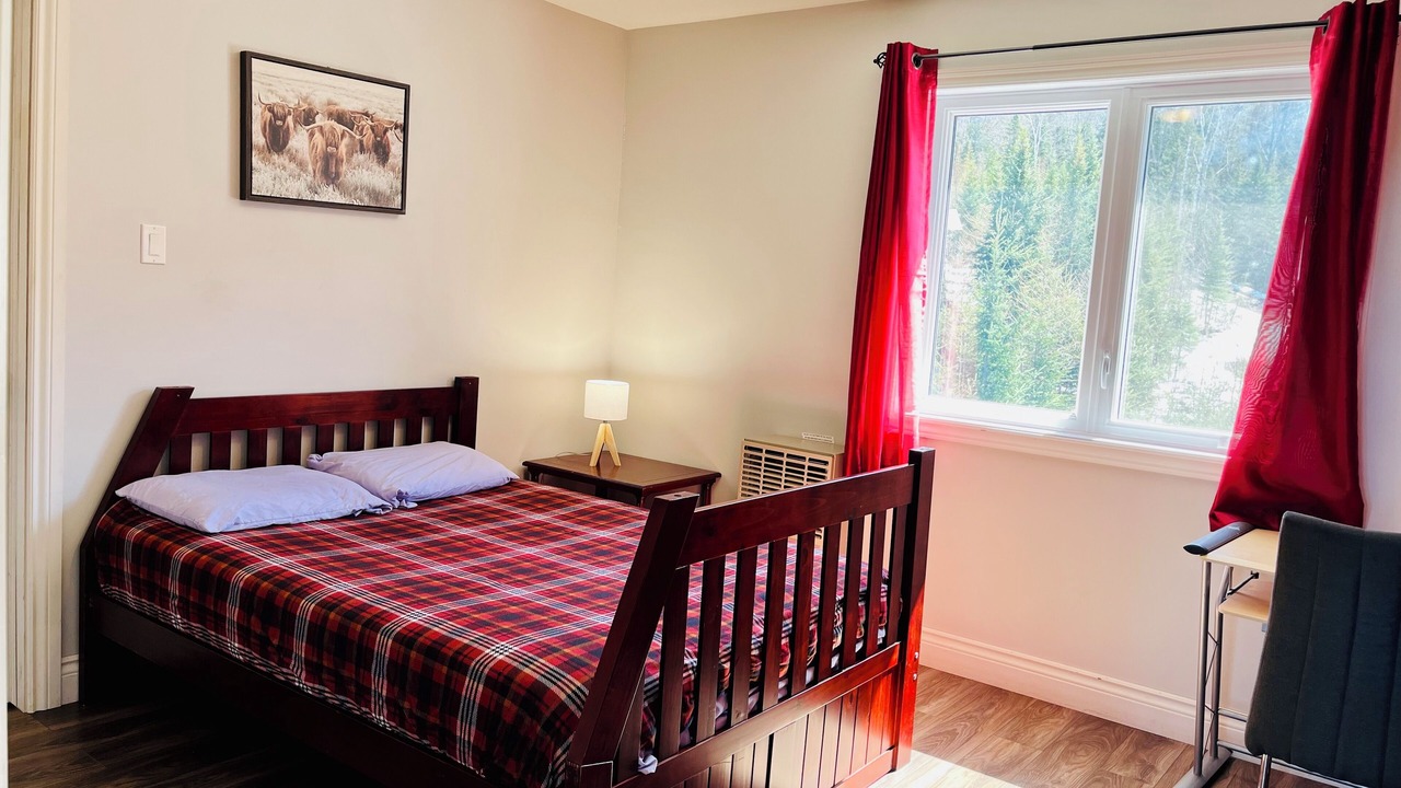 Photo of Bedroom in Saint Come