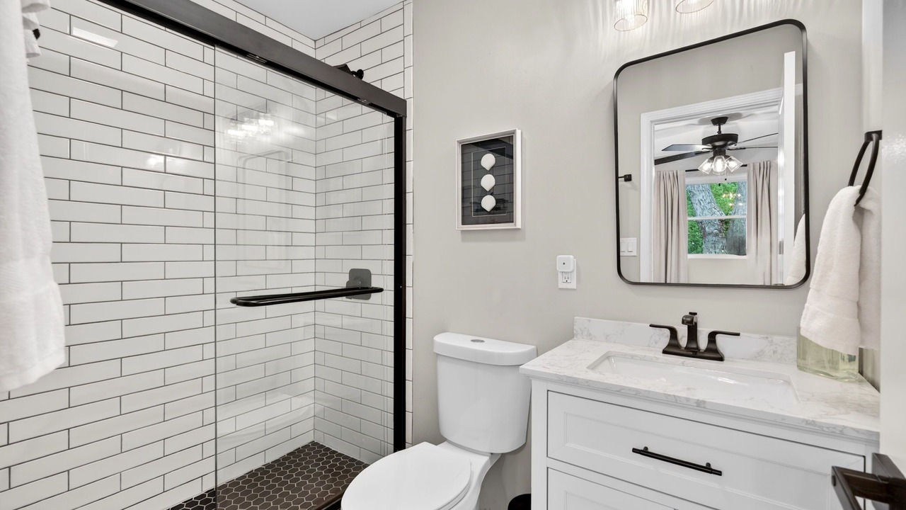 Photo of Bathroom in Weldon Spring Heights