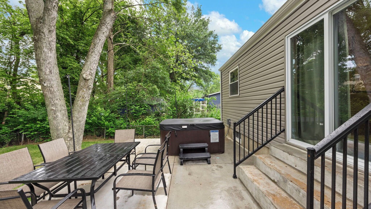 Photo of Outdoor in Weldon Spring Heights