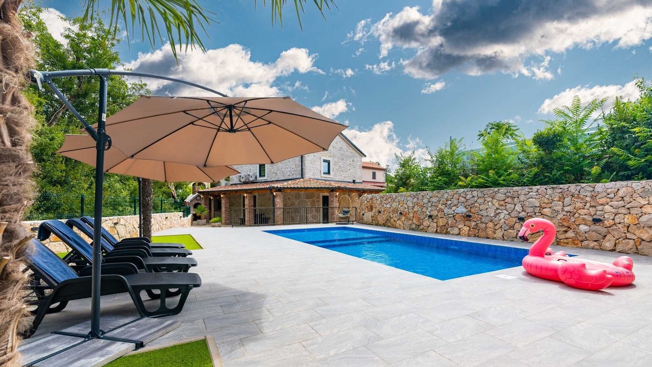 Photo of Outdoor in Gabonjin