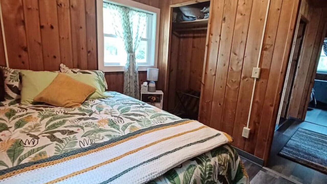 Photo of Bedroom in East Tawas