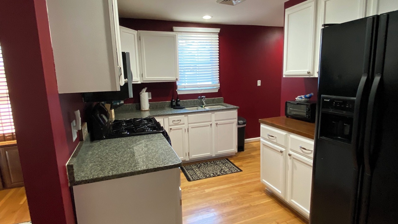 Photo of Kitchen in Willoughby Spit