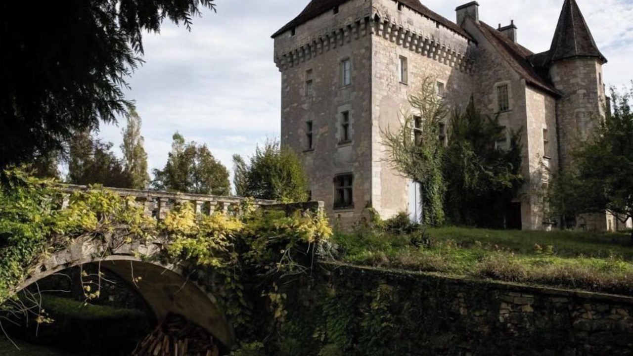 Photo of Others in Chateau-l'Eveque