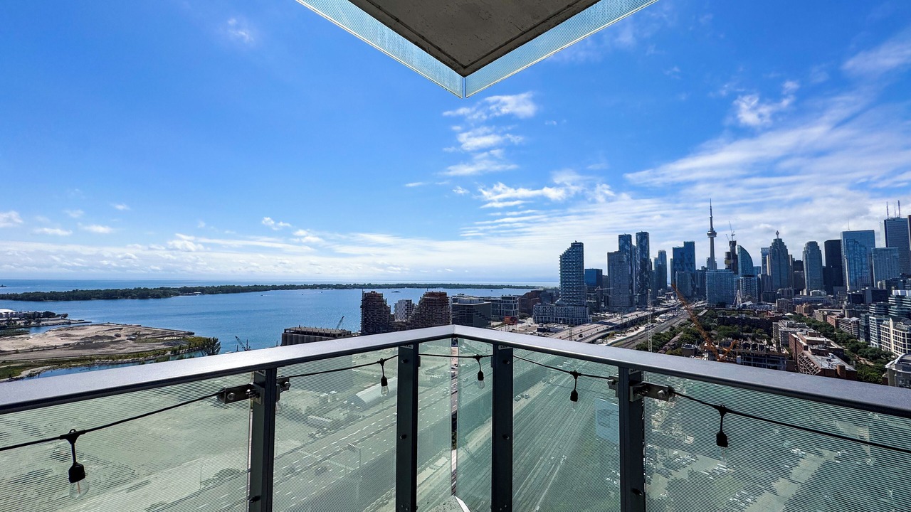 Photo of Outdoor in Downtown Toronto