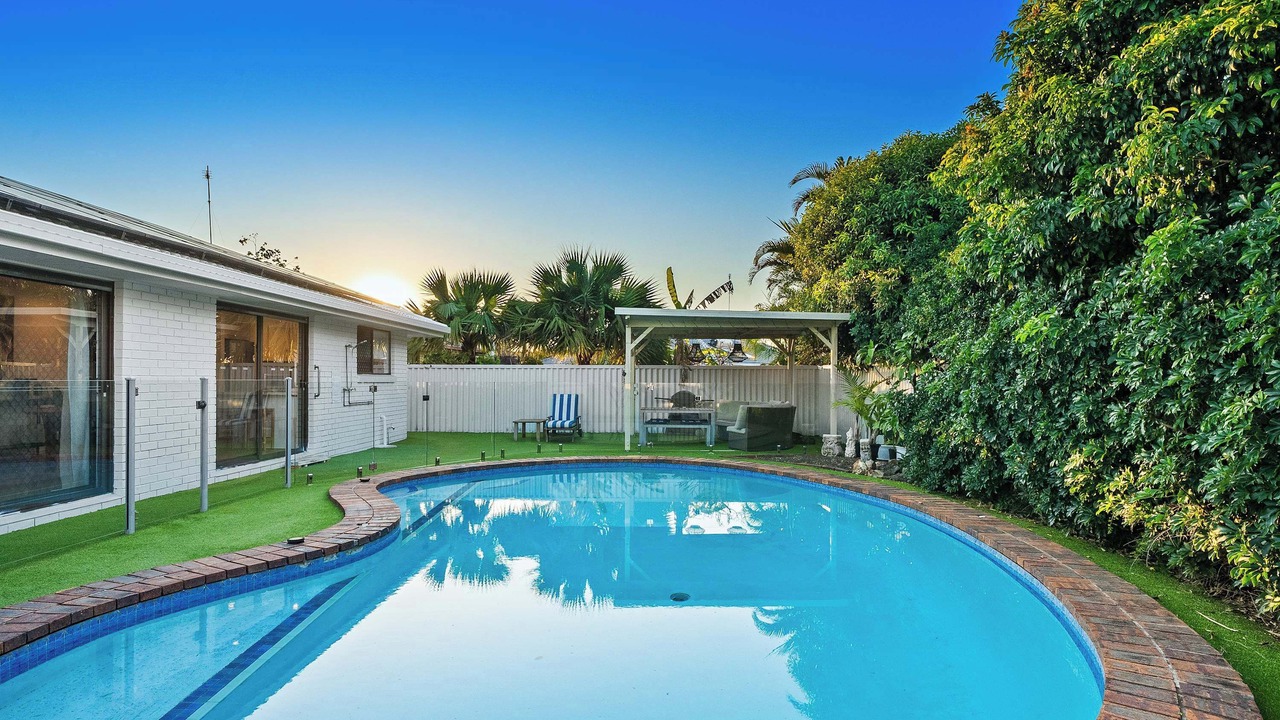 Photo of Outdoor in Mermaid Waters