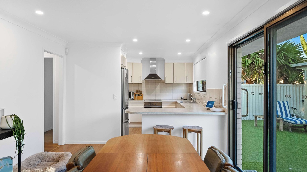 Photo of Kitchen in Mermaid Waters