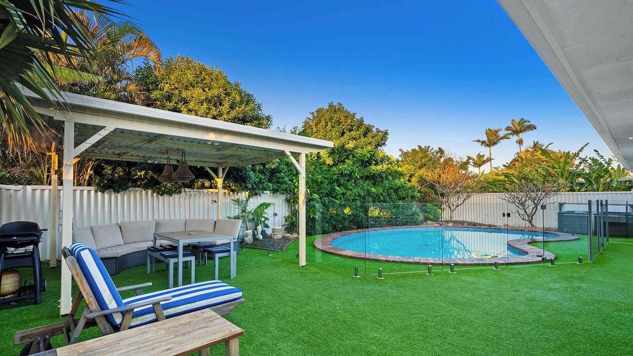 Photo of Outdoor in Mermaid Waters