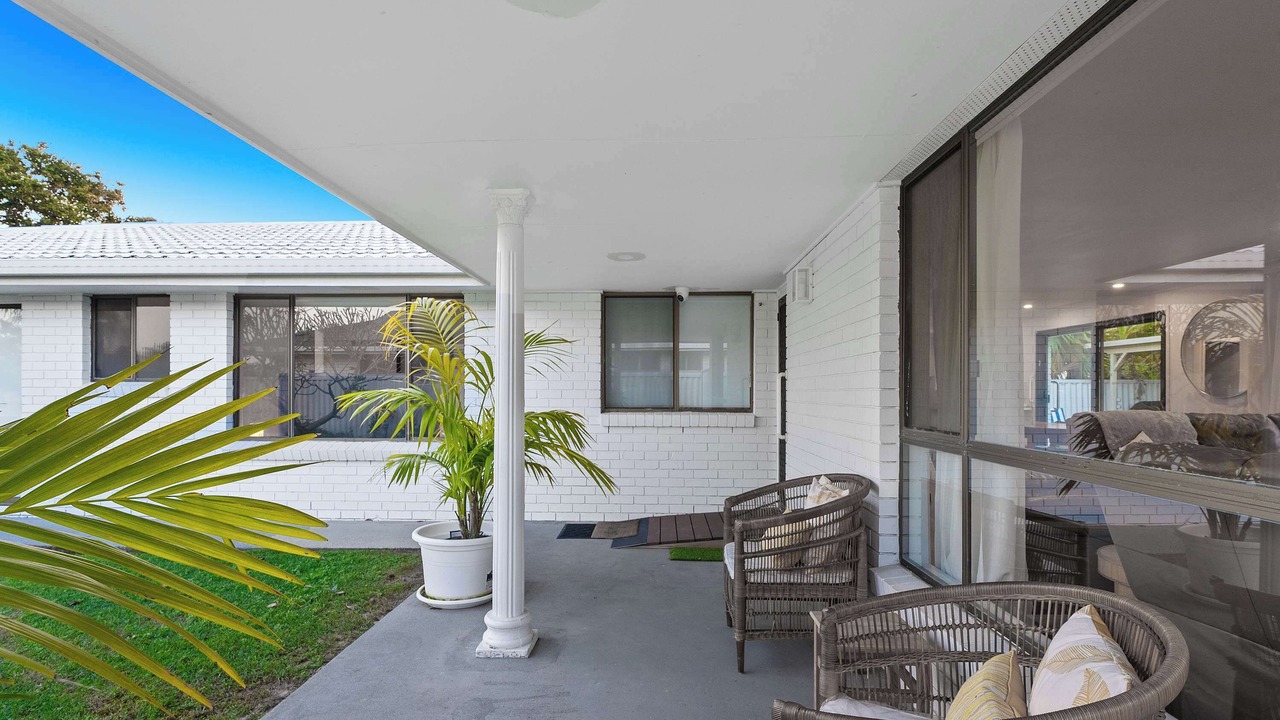 Photo of Patio Balcony in Mermaid Waters