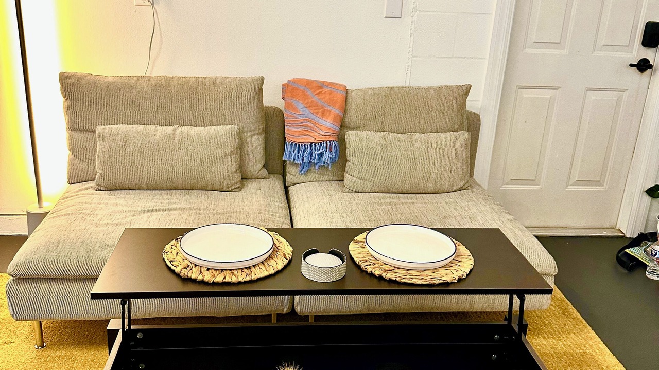 Photo of Livingroom in Downtown Zephyrhills