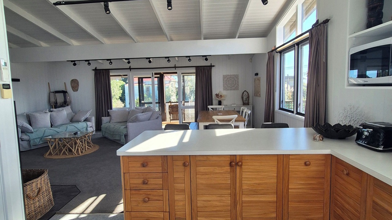 Photo of Livingroom in Waikawa Beach