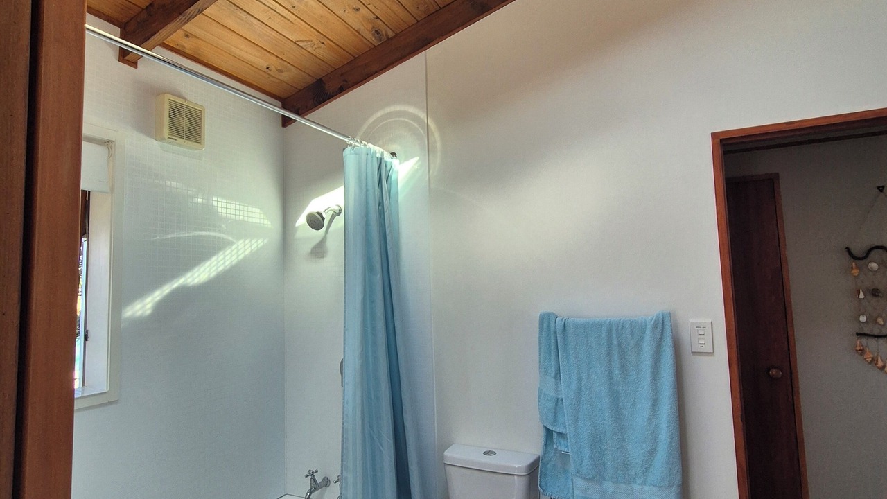 Photo of Bathroom in Waikawa Beach