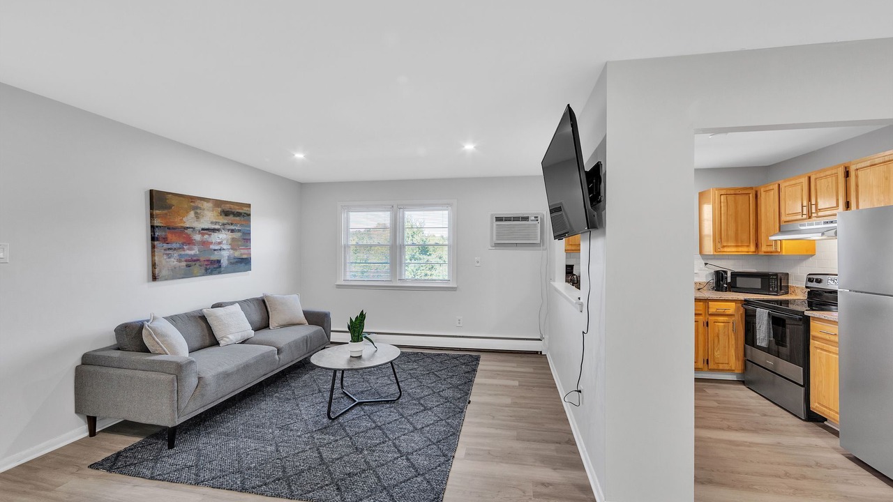 Photo of Livingroom in Newark