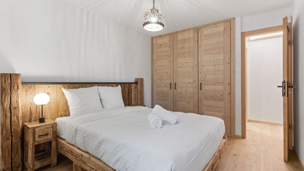 Photo of Bedroom in Noes