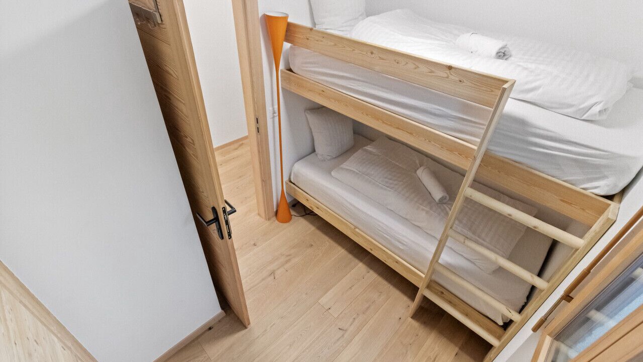 Photo of Bedroom in Noes
