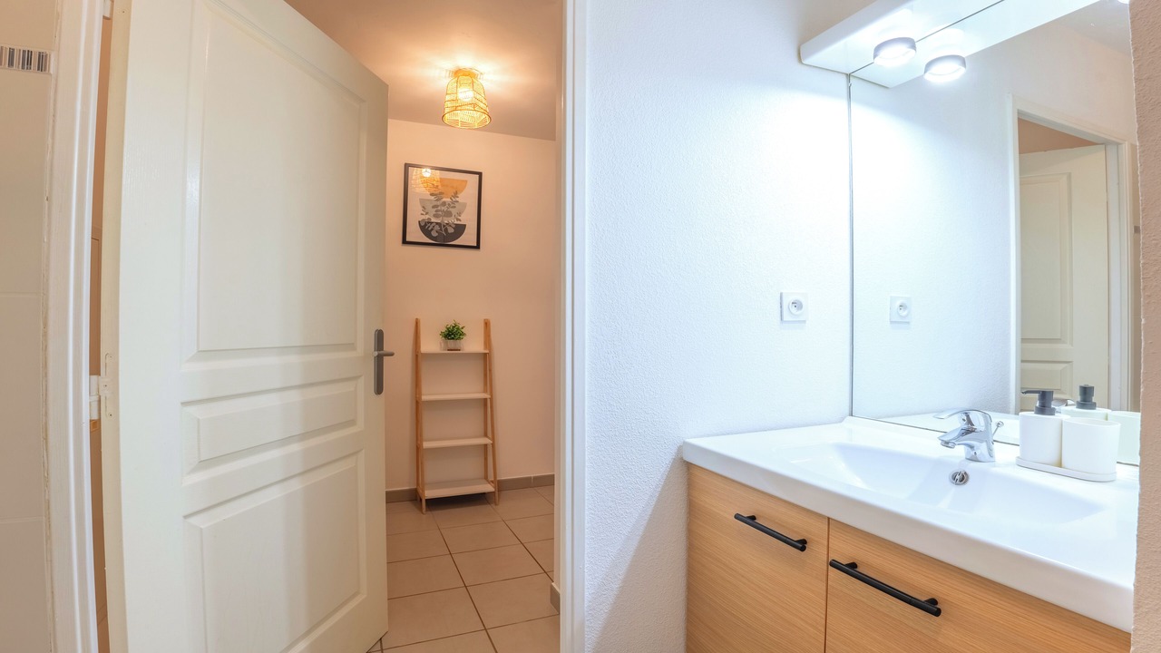 Photo of Bathroom in Grand Clement