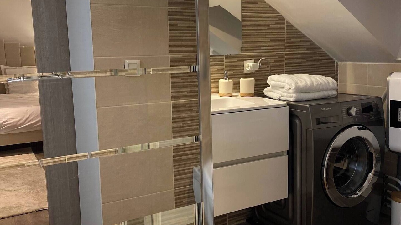 Photo of Bathroom in Chalon-sur-Saone