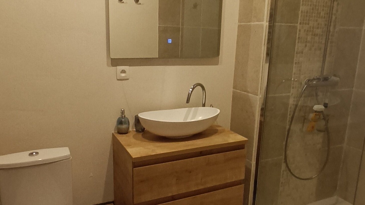 Photo of Bathroom in Crespin
