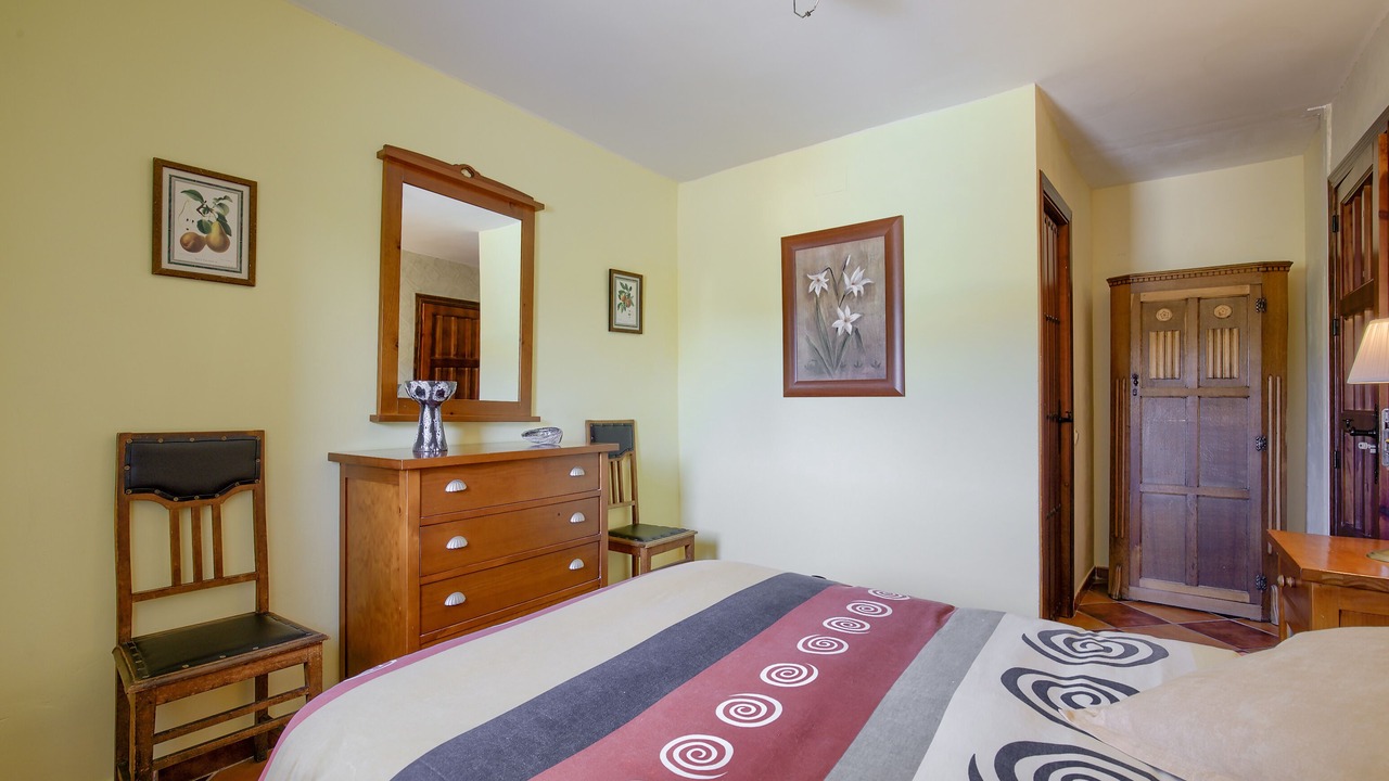 Photo of Bedroom in Majaelrayo