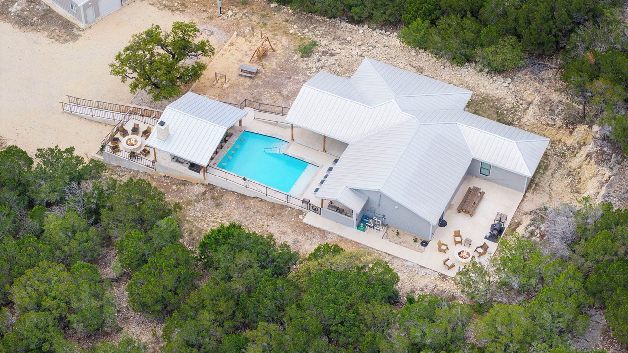 Photo of Outdoor in Concan