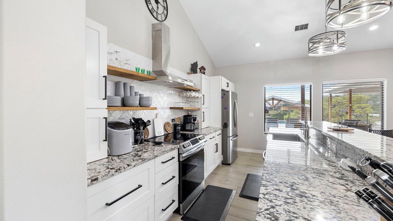 Photo of Kitchen in Concan