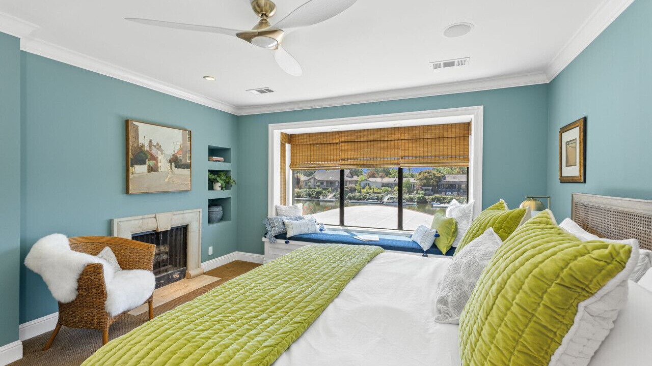 Photo of Livingroom in Napa